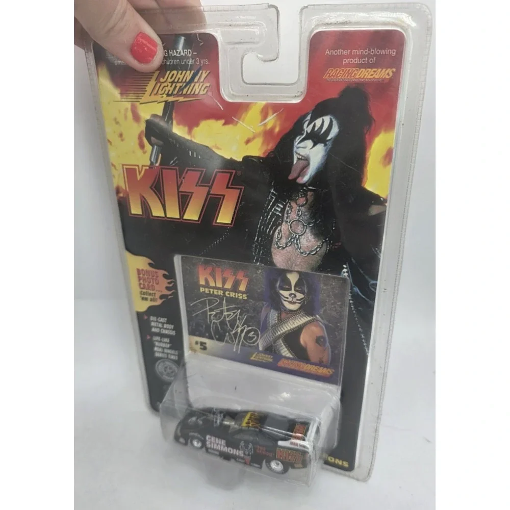 1997 KISS Peter Criss 1:64 Johnny Lightning Card #5 Gene Simmons Metal Body
